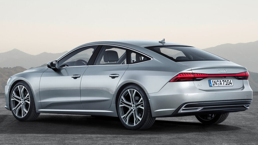 Audi A7 Avant 2026 в камуфляже: свежие фото автомобиля на дороге