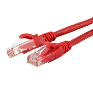 Главным преимуществом патч-корда перед стандартным UTP кабелем, предназначенным для прокладки локальной сети, является наличие именно многожильных проводов, а не цельных. Это обеспечивает шнуру дополнительную гибкость и высокую устойчивость к возможному излому. При этом происходит уменьшение минимально допустимого радиуса безопасного изгиба данного кабеля.