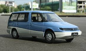 История Москвича 2139 Арбат которая началась в1991 году. Печальна. Автомобиль уже был готов к серийному производству, когда произошел развал СССР. Перспективная модель просто стала ни кому не нужной.