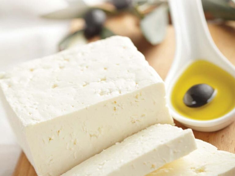 Рецепт: Мягкий сыр Фета - Мягкий творожный сыр для греческого салата