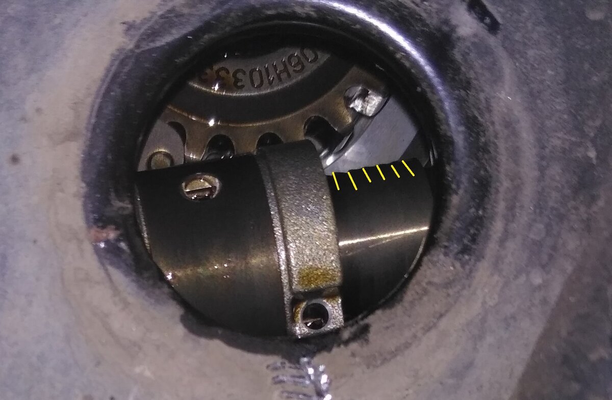 Натяжитель виден через смотровое окошко