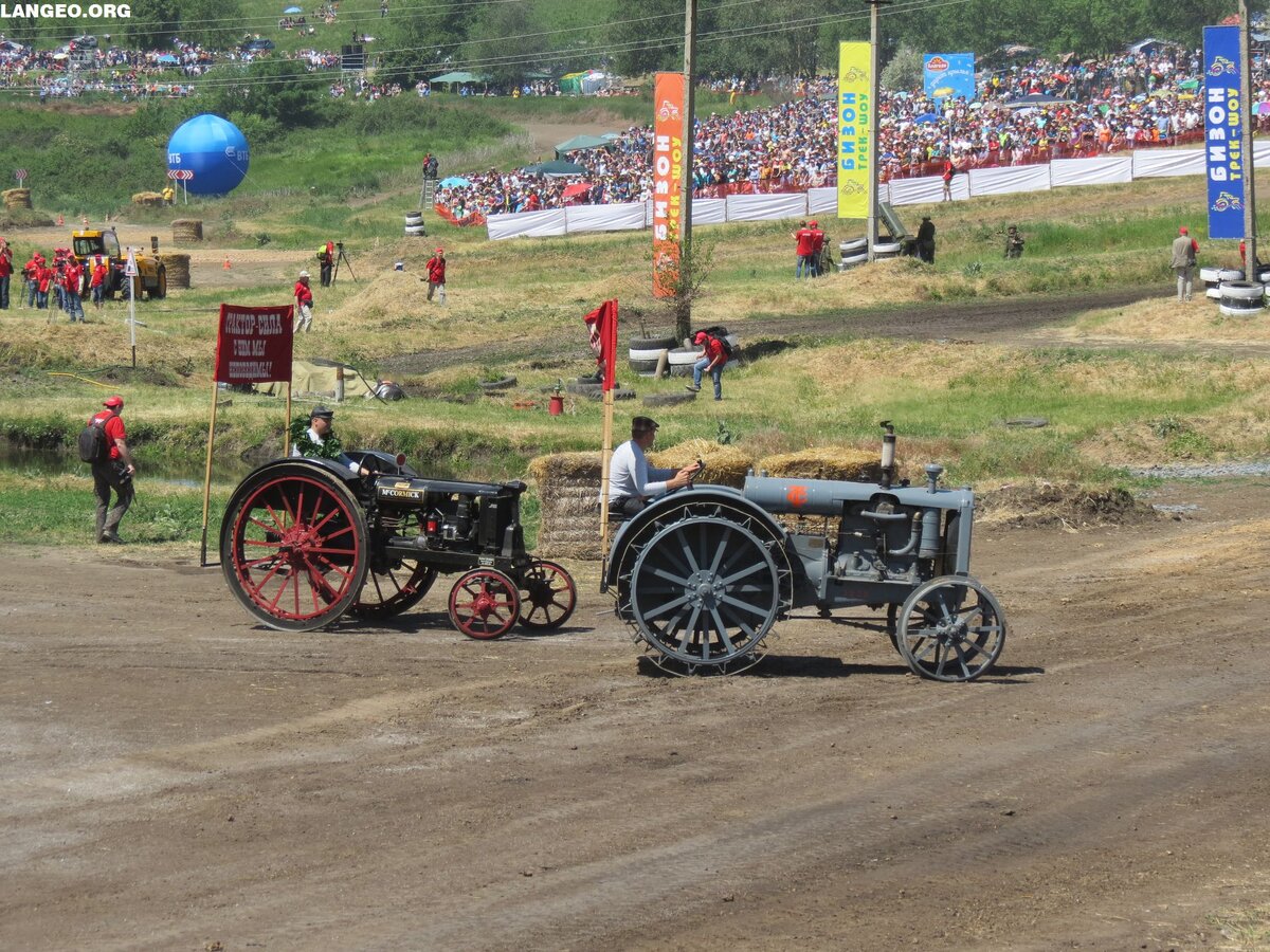 Twin City 21-32 Titan и McCormick Deereing на БТШ-2016.