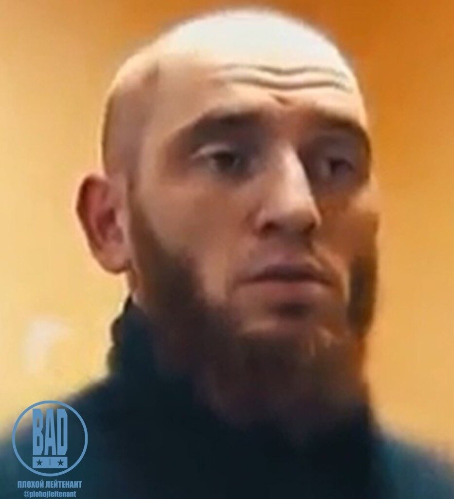 "Простите, если что понадобится - звоните, я к вашим услугам"