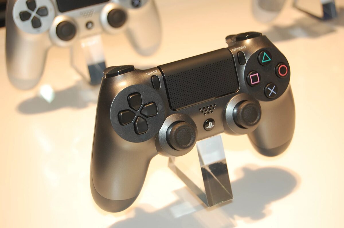 Игровая приставка Sony PlayStation 4 (Black/Черный), выгодная цена на продукцию 