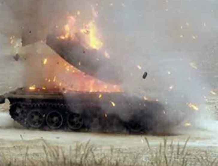 Минобороны РФ показало уничтожение танка и «шахид-мобиля» боевиков при помощи БПЛА