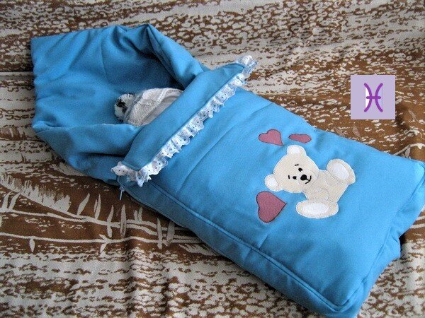 Конверт-одеяло для прогулок с малышом своими руками: простой мастер-класс - capital-haus.ru