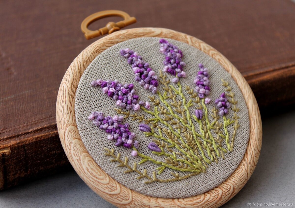 Зато я научилась вышивать