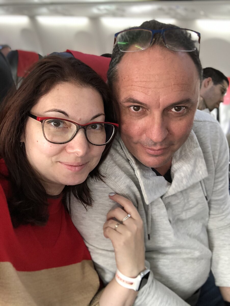 В полёте, компания Norwegian. Будет жалко, если она не переживет эти сложные времена.