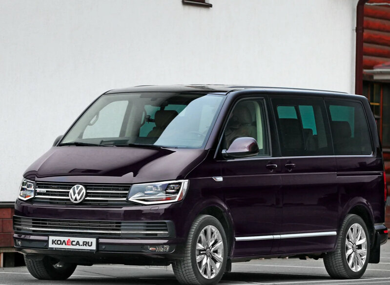 Вид спереди