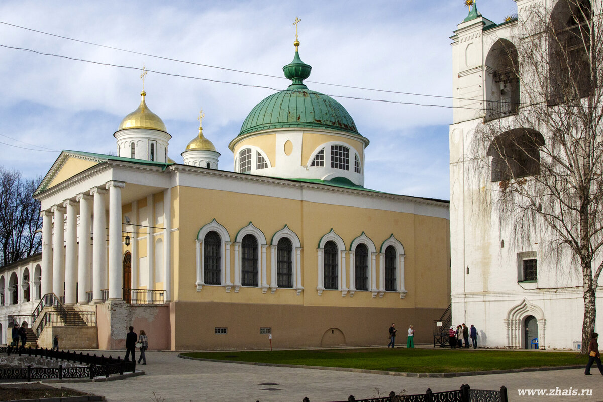 Звонница Спасо Преображенского монастыря