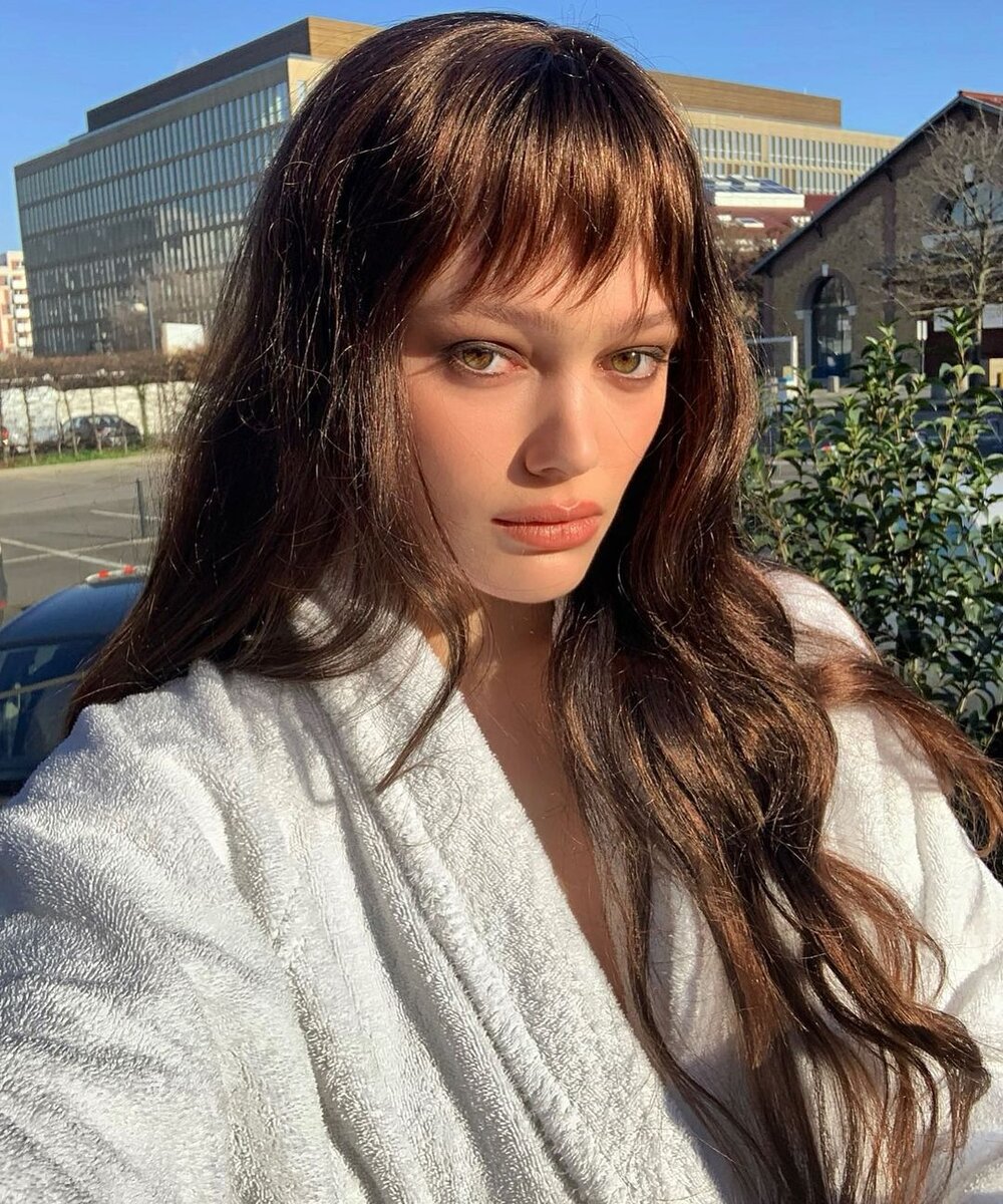 Симона Куст