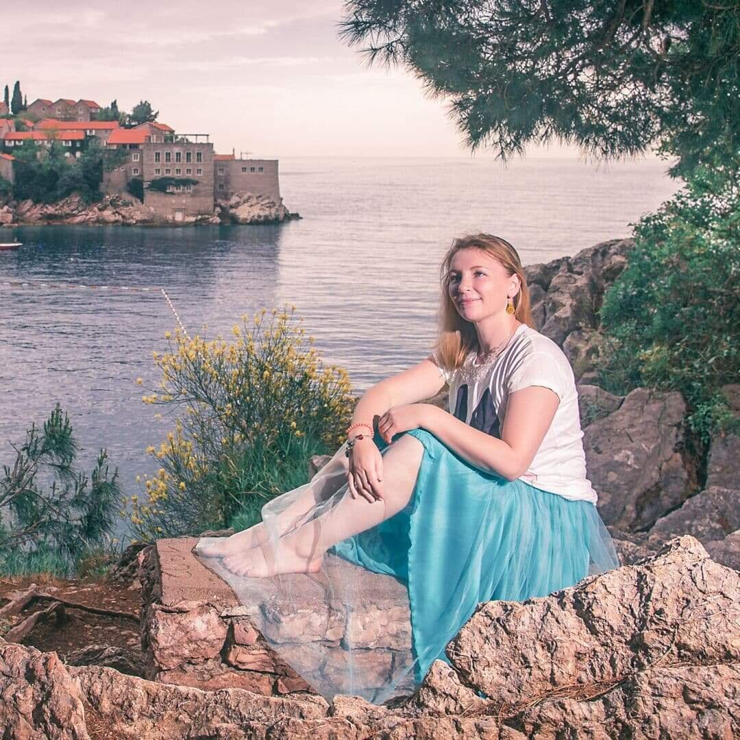 Светлана Шведова. Массаж. Психология. Этнические практики. Основатель института семейных оздоровительных практик. Преподаватель массажа. Аттестация, аккредитация НАНМ