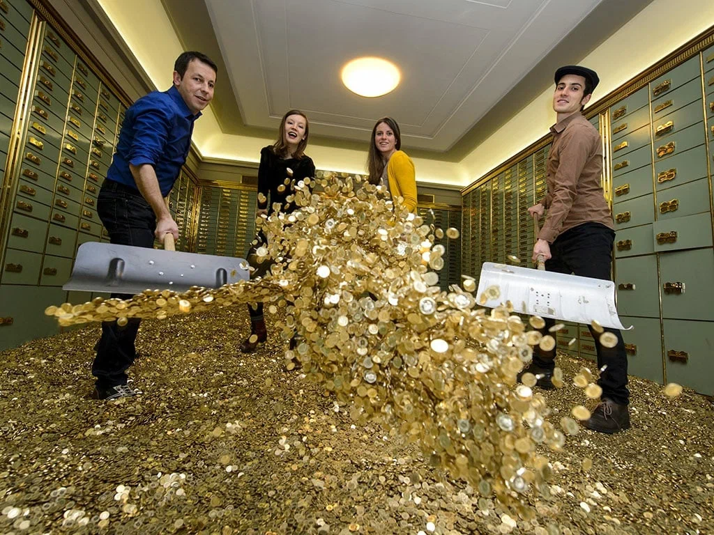 грантовые конкурсы КФ "Алые паруса" приносят коллективам не только Победу, но и деньги