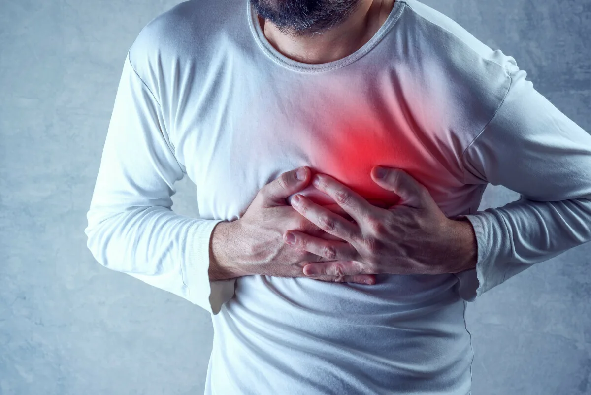 Что делать, если болит сердце – какие проблемы возможны и всегда ли нужен  кардиолог? | О здоровье: с медицинского на русский | Дзен