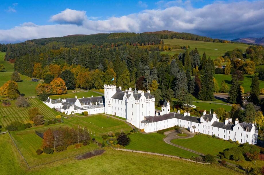 Blair Castle (Фото Credit: Iain Masterton / Alamy Stock Photo)