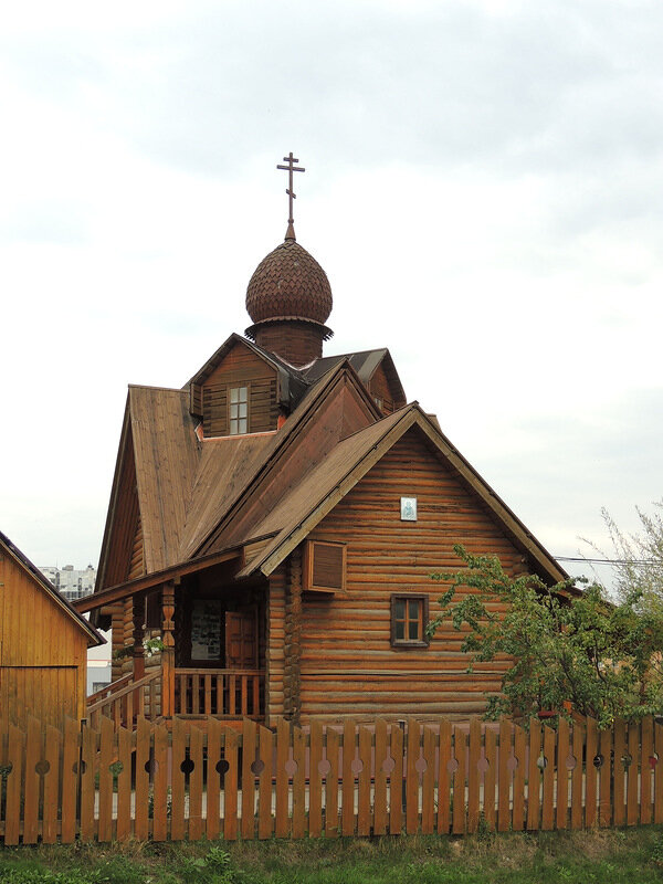 Храм в зеленограде. Храм Сергия Радонежского в Зеленограде. Никольская Церковь Зеленоград. Деревянный храм Сергия Радонежского. Сергиевская Церковь Зеленоград.