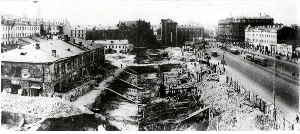 Снос торговых лавок  Охотного ряда