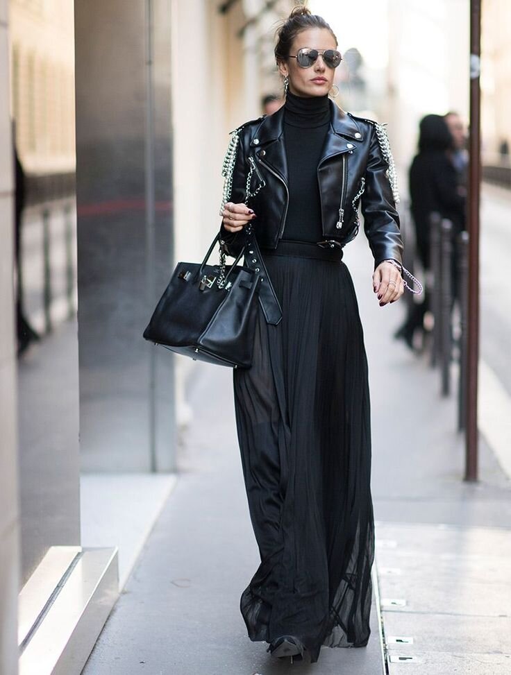 Черная модная одежда