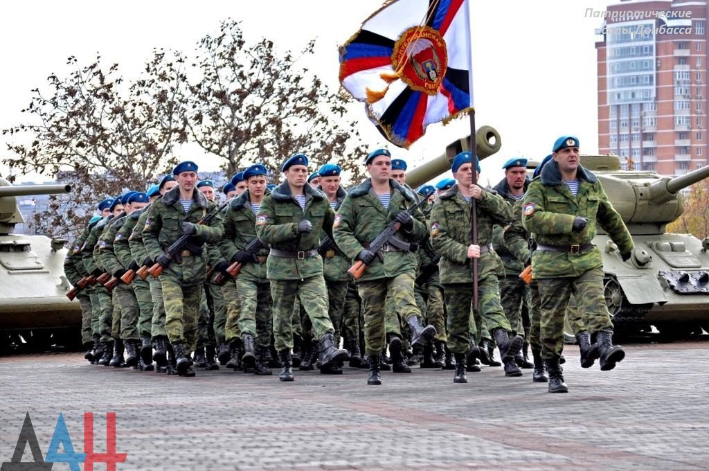 Августа гвардия. 100 ОМСБР ДНР купол. Вооружённые силы ДНР. Вооружённые силы Новороссии. Армейский корпус.