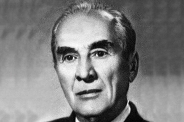 Лер Камсар
