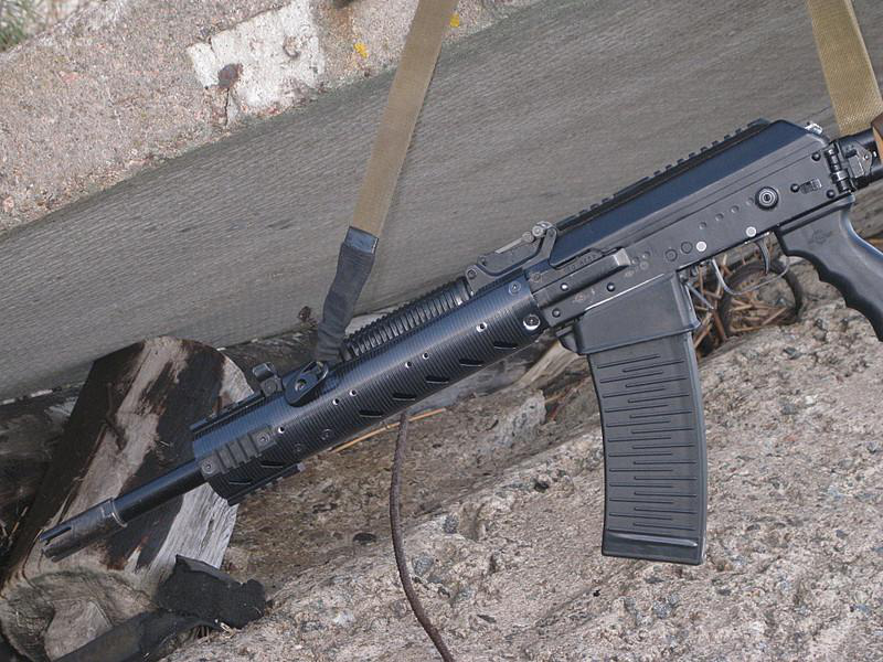 Короткий “Вепрь” — грозное оружие, доступное по лицензии.