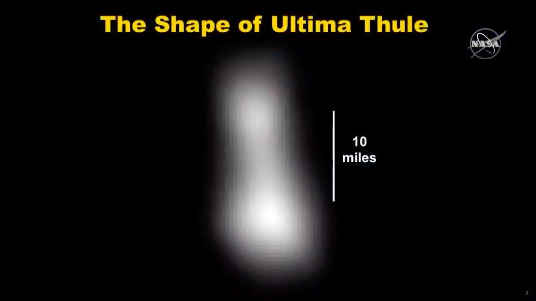 Размытое фото Ultima Thule, сделанное аппаратом Новые Горизонты за день до пролёта. Источник: NASA 