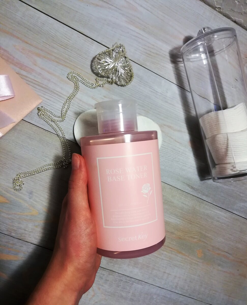 Тонер Secret Key с экстрактом розы Rose water base toner