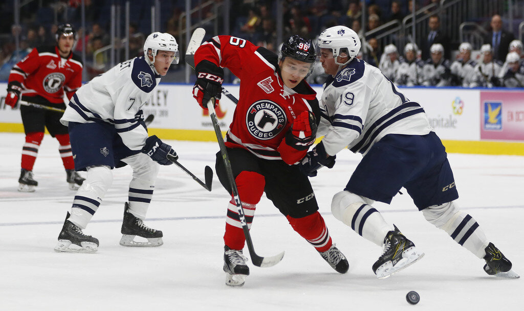 Фото: http://www.zimbio.com/photos/Alex-Olivier+Voyer/Philipp+Kurashev