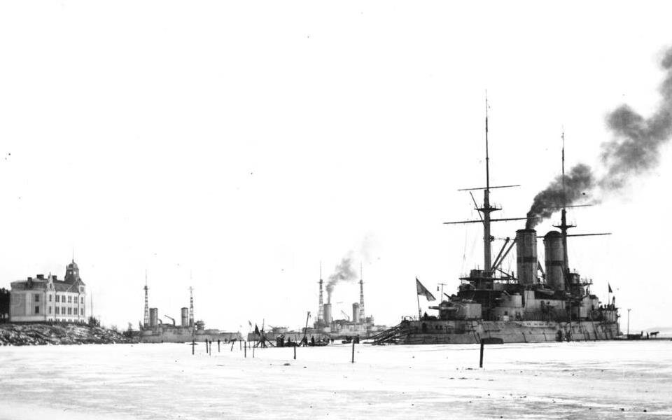 Линкор «Слава» на зимовке, 1914-1915 гг. Ист.: tsushima.su