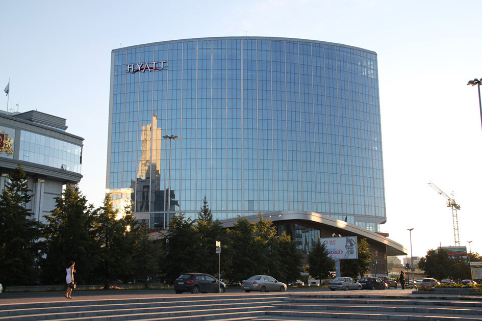 Hyatt Regency Ekaterinburg (Источник фото: ekbrealty.ru).