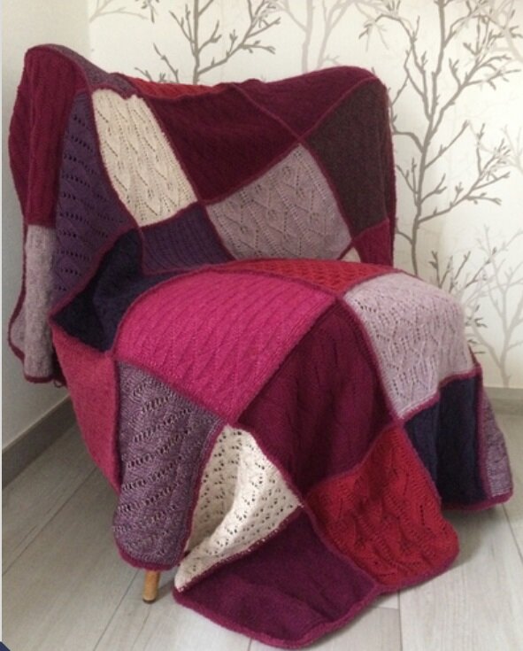 Большущий красивый плед в одной цветовой гамме