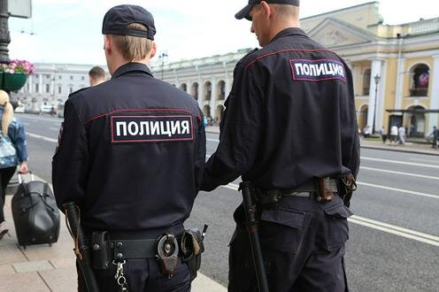  Полиция в Санкт-Петербурге. Фото с сайта Spbdnevnik.ru