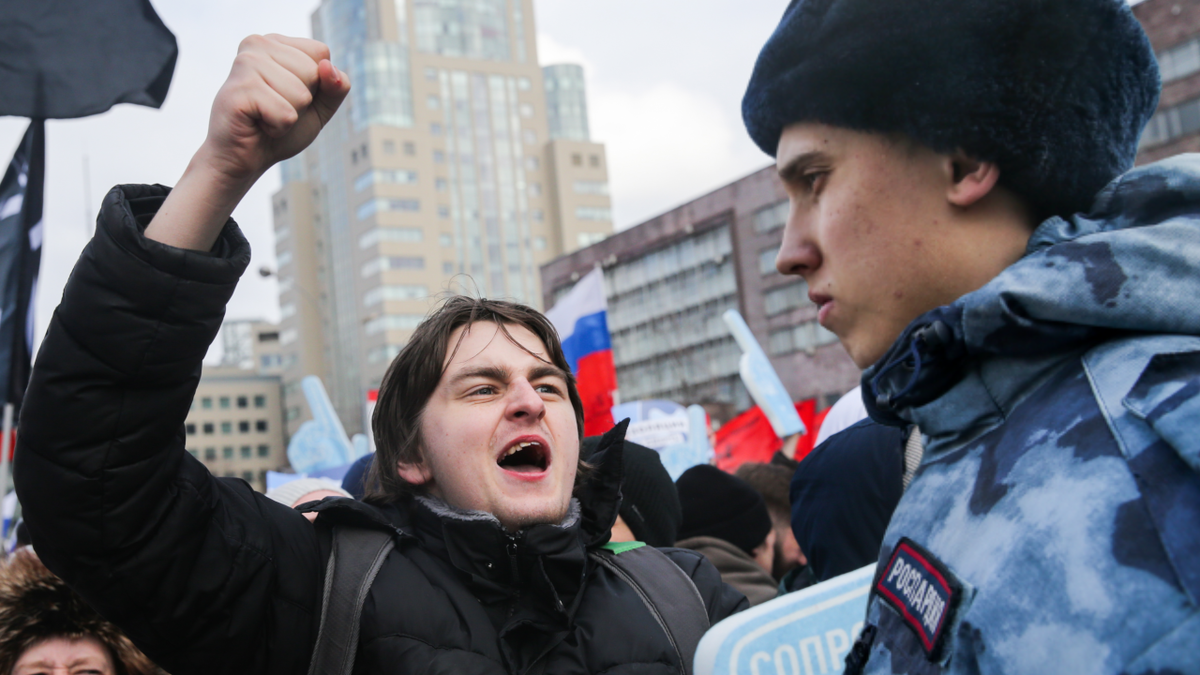 Люстрация в России интернет. БЕЛСАТ фото 2019.