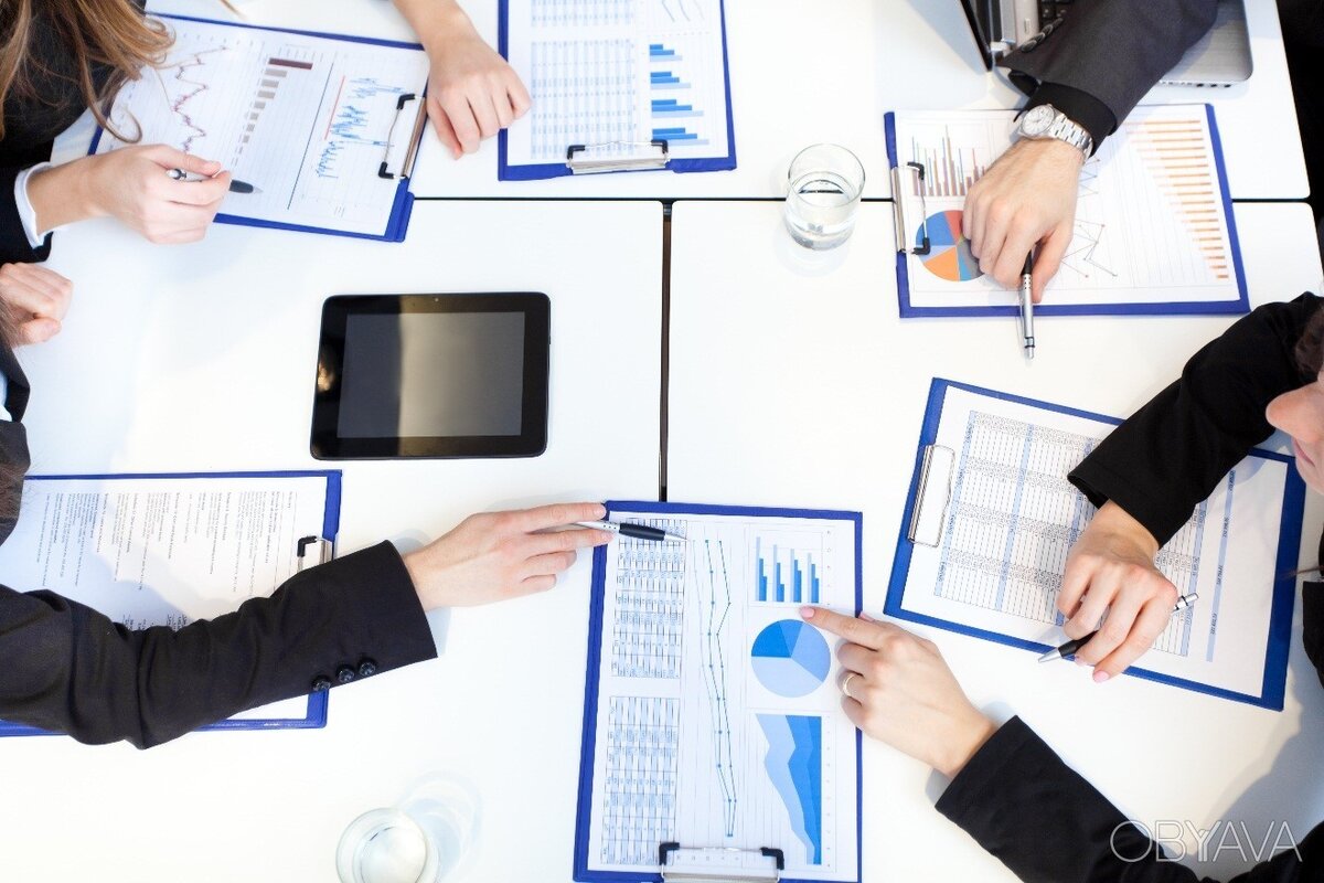 Перед отправкой последнего акта (по исполнению договора) Поставщик должен заполнить отчет о местном содержании в закупаемых товарах, работах и услугах. Для этого на форме с перечнем электронных актов необходимо выбрать действие «Отчет о местном содержании». 