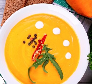 Я этот его уже готовил и без обмана говорю, он очень вкусный!!)) Только заснять процесс приготовления и готовый уже суп, забыл(