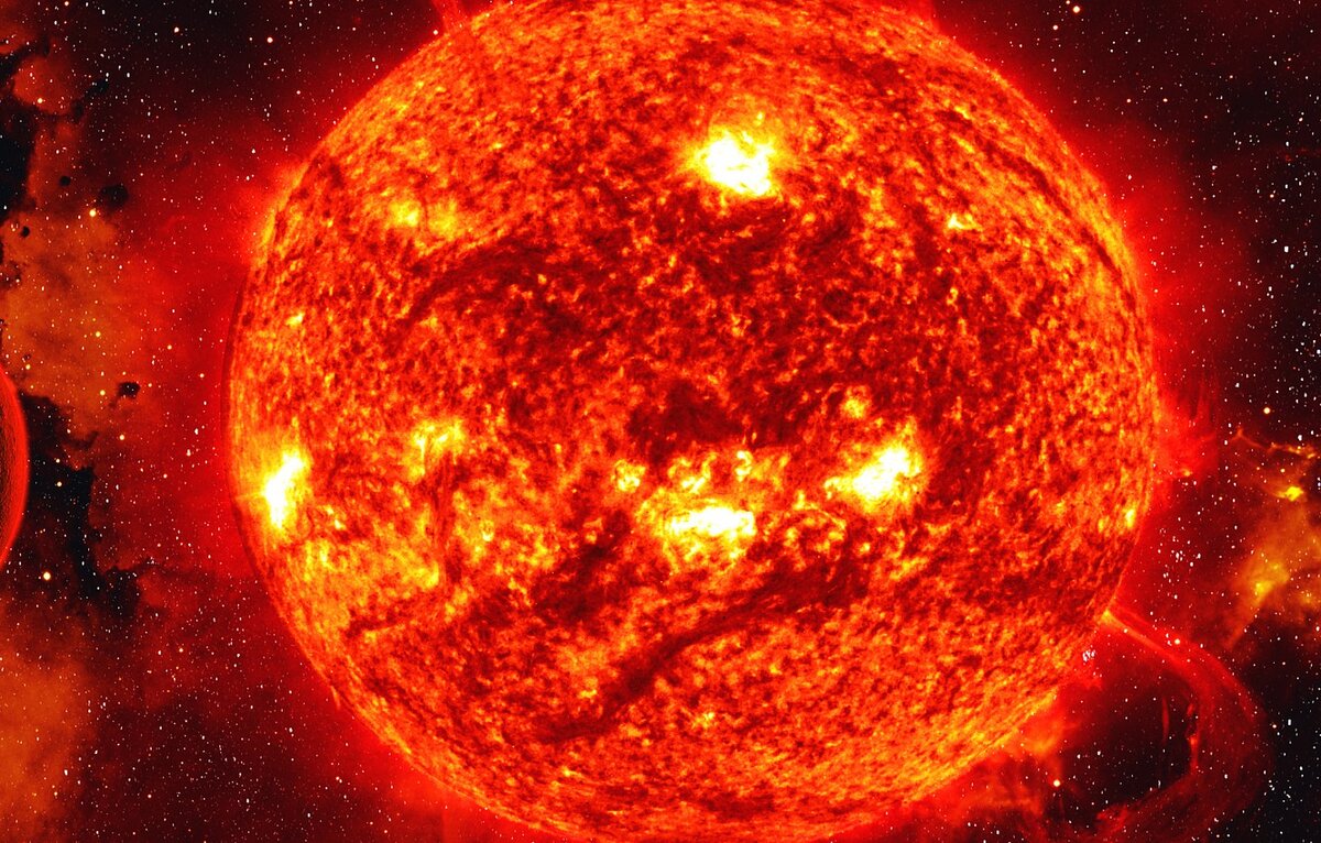 Красный гигант. Источник: maginarius.ru 