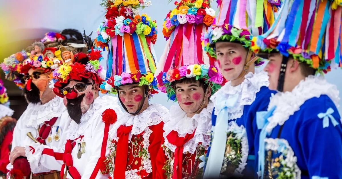 Так проходит карнавал масленицы в Чехии