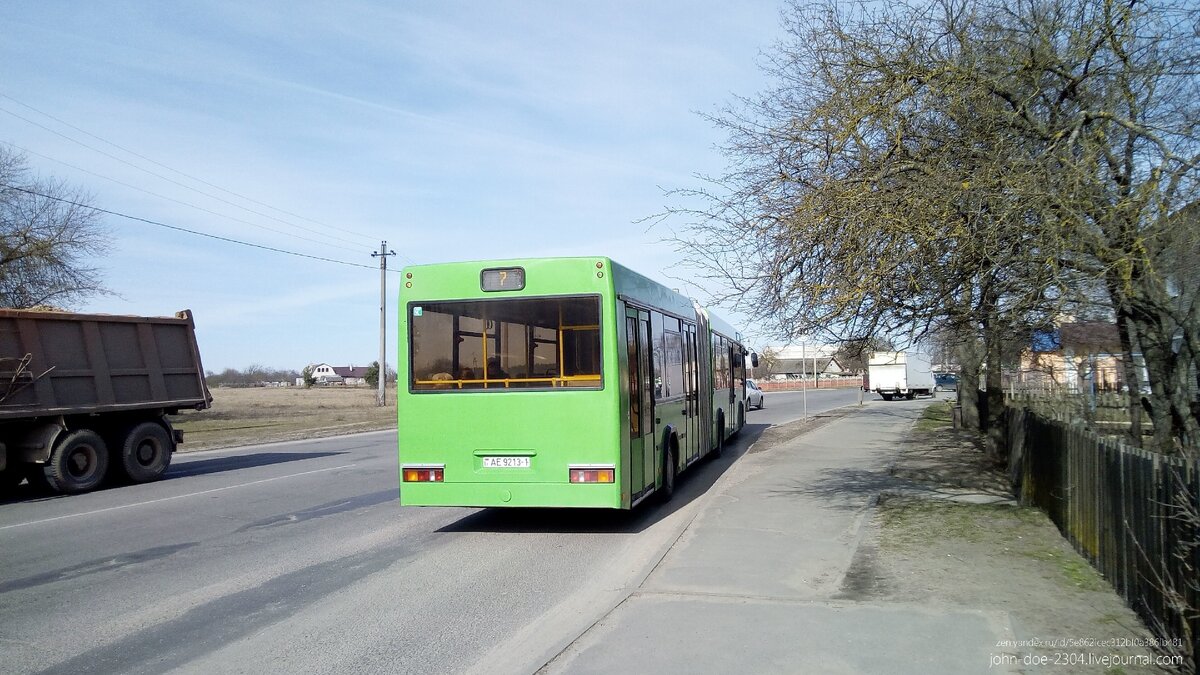 Автобус, доставивший меня в начальную точку маршрута