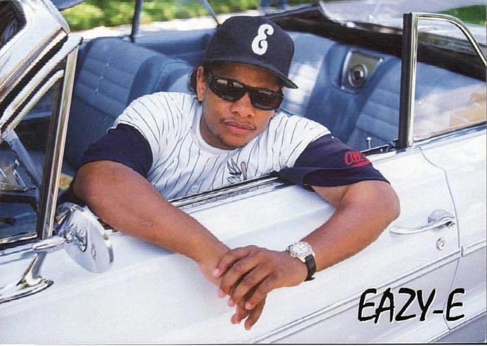 Gangsta gangsta feat baby eazy e. Eazy-e за рулём.