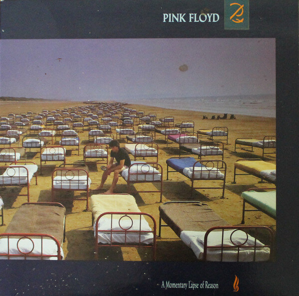 Обложка LP "A Momentary Lapse Of Reason", 1987 г. 