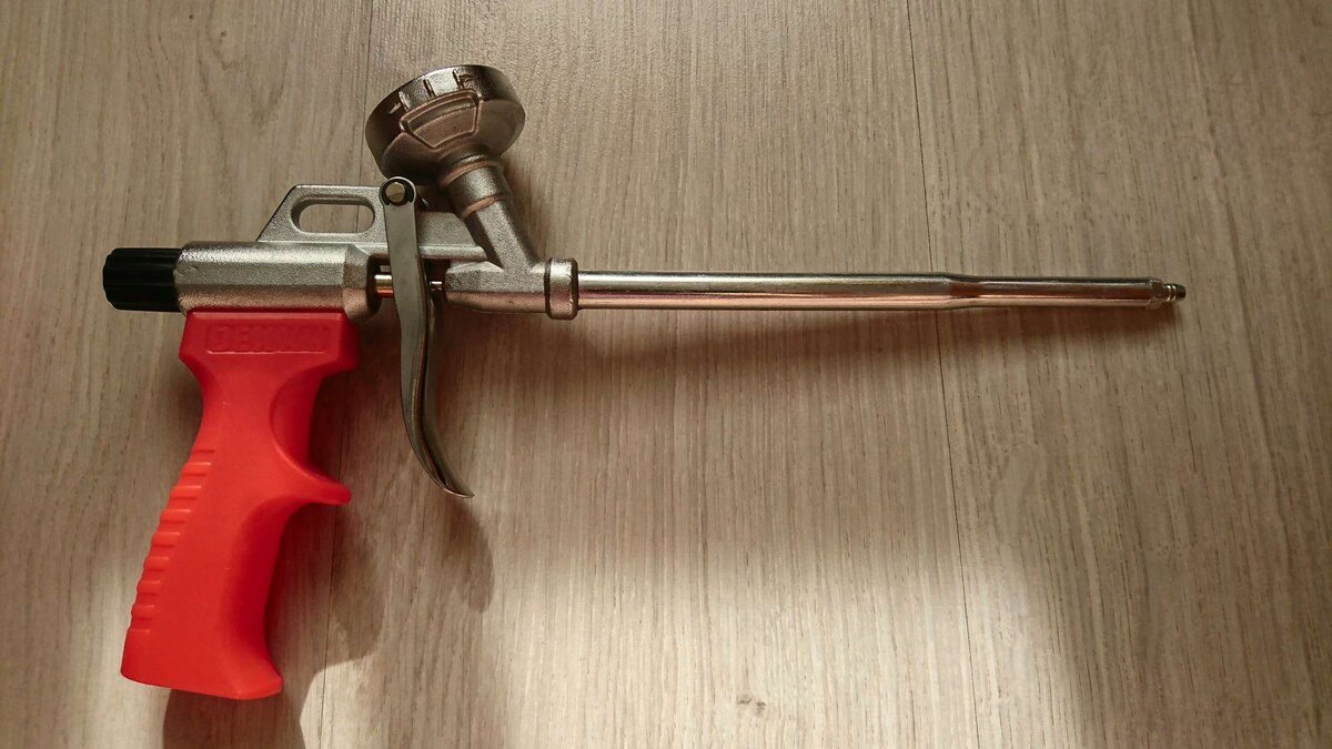 Пистолет для монтажной пены