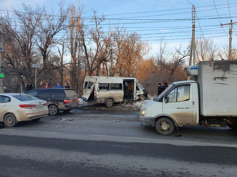     В больницах остаются восемь человек.  ГУ МВД по Волгоградской области