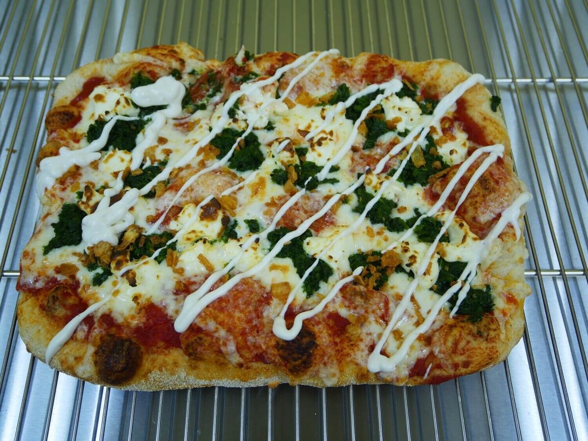 пицца шпинатный соус фото 106
