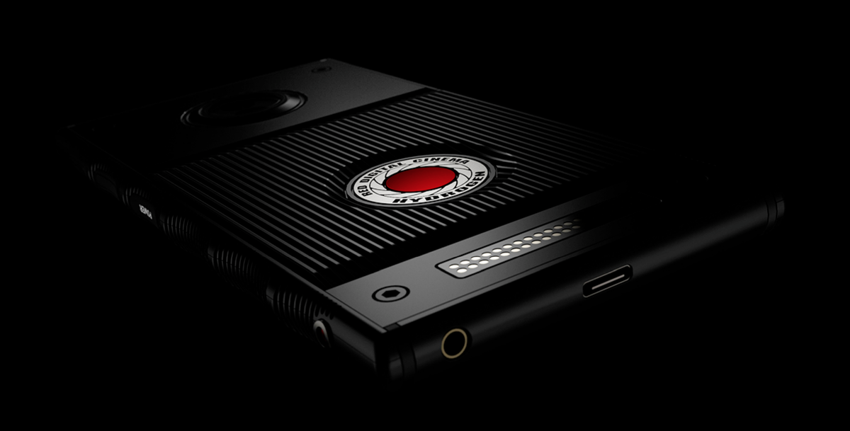 Изображение смартфона RED Hydrogen из официального анонса