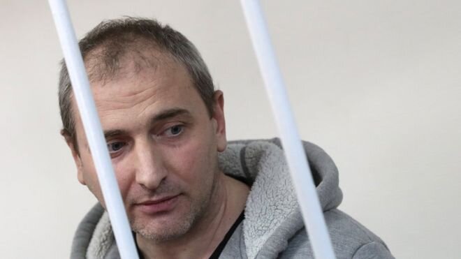 Правообладатель иллюстрацииARTYOM KOROTAEV/ TASSImage captionРанее Владимир Аникеев признал вину в незаконном доступе к информации