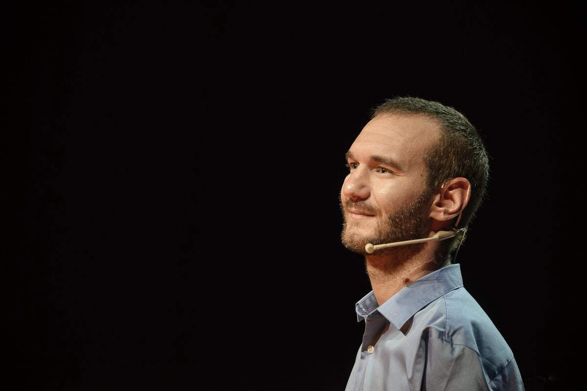 Действуйте — или действовать будут другие.