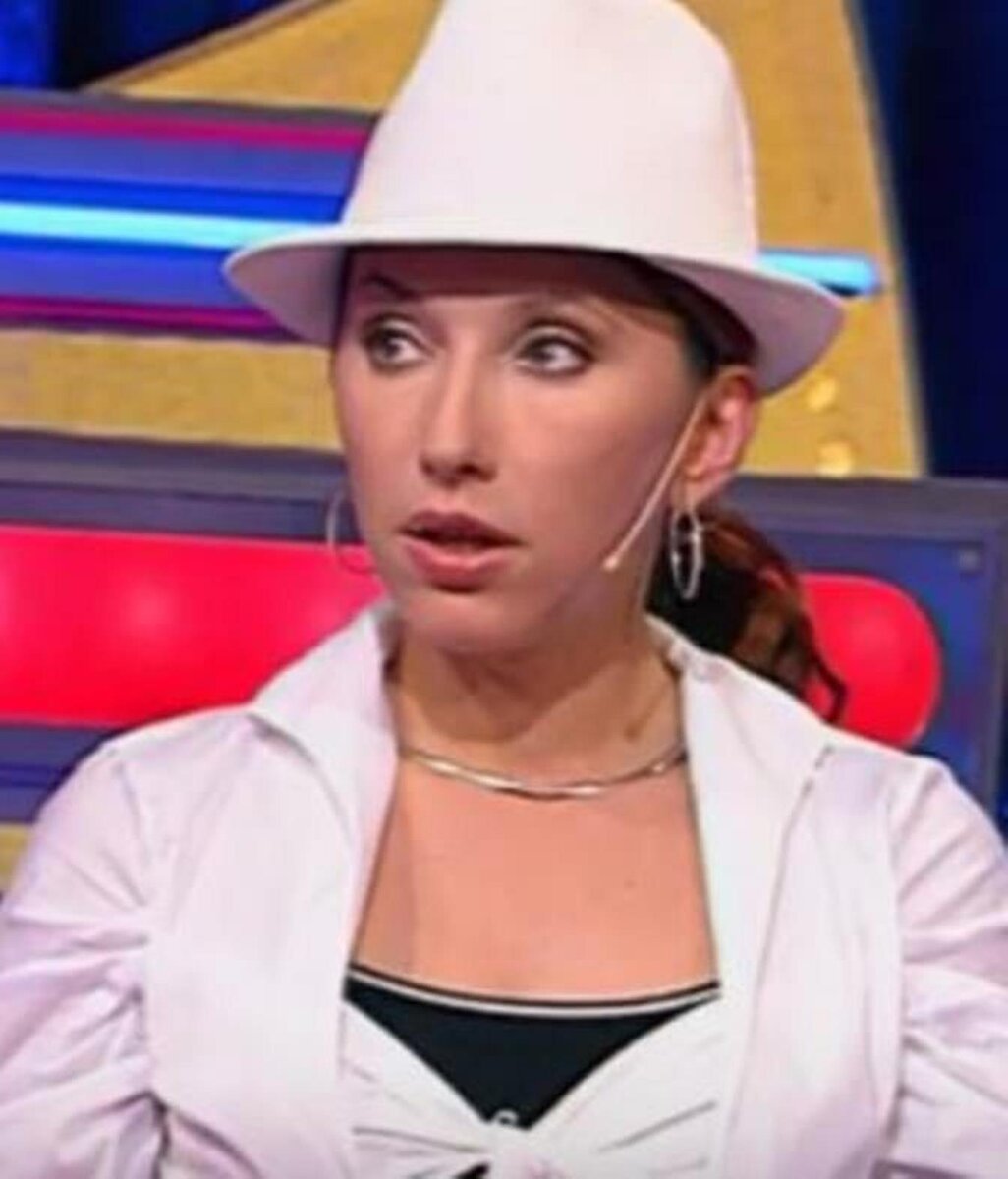 Елена воробей в купальнике