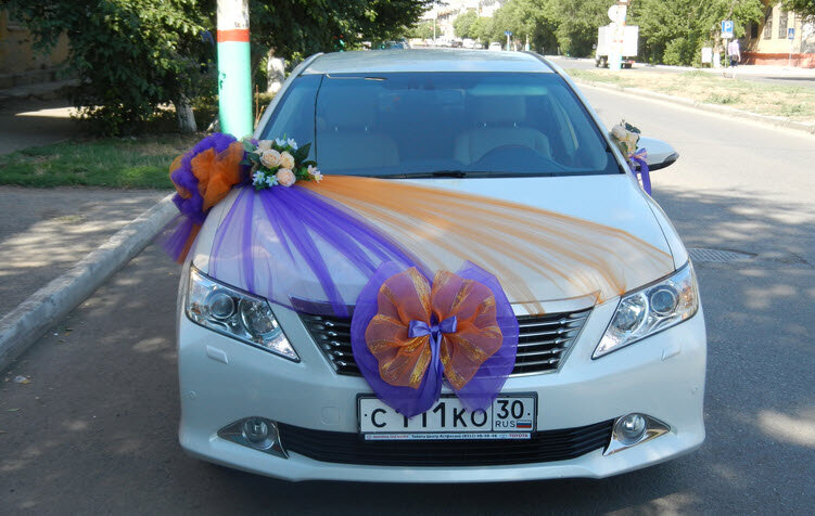 Как сделать свадебное украшение на авто своими руками: мастер-класс от Микрос