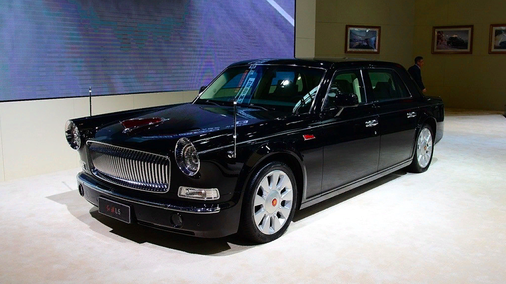 Хунцы автомобиль. FAW Hongqi l5. Hongqi l5 Limousine. Хунцы l5. Лимузин Hongqi l5.