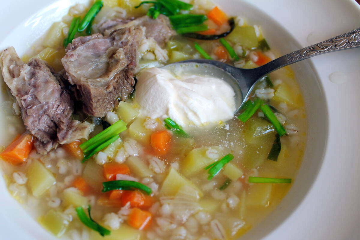 Правильный суп с кислинкой.